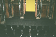 Bühne und Zuschauerraum im Vestibül