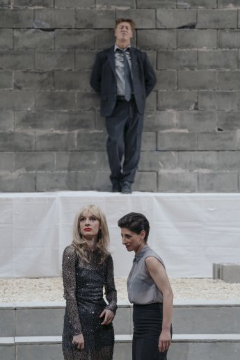 Julia Windischbauer, Zeynep Buyraç, Tobias Moretti