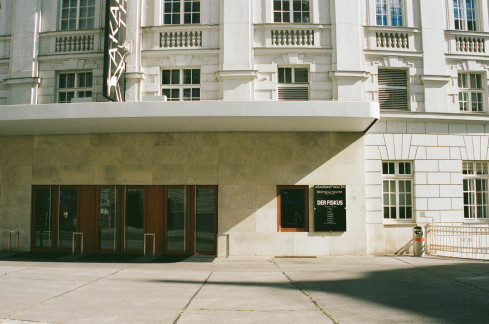 Haupteingang AkademietheaterAkademietheater