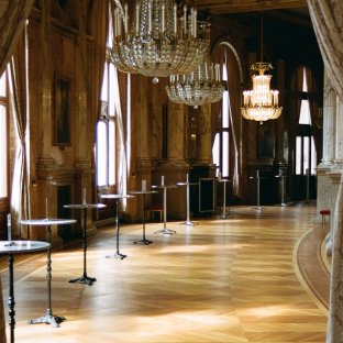 Pausenfoyer im Burgtheater